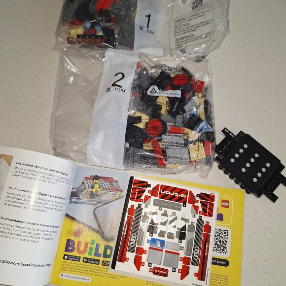 LEGO Audi S1 etron quattro Race Car, Speed Champion - Picture 3 of 5